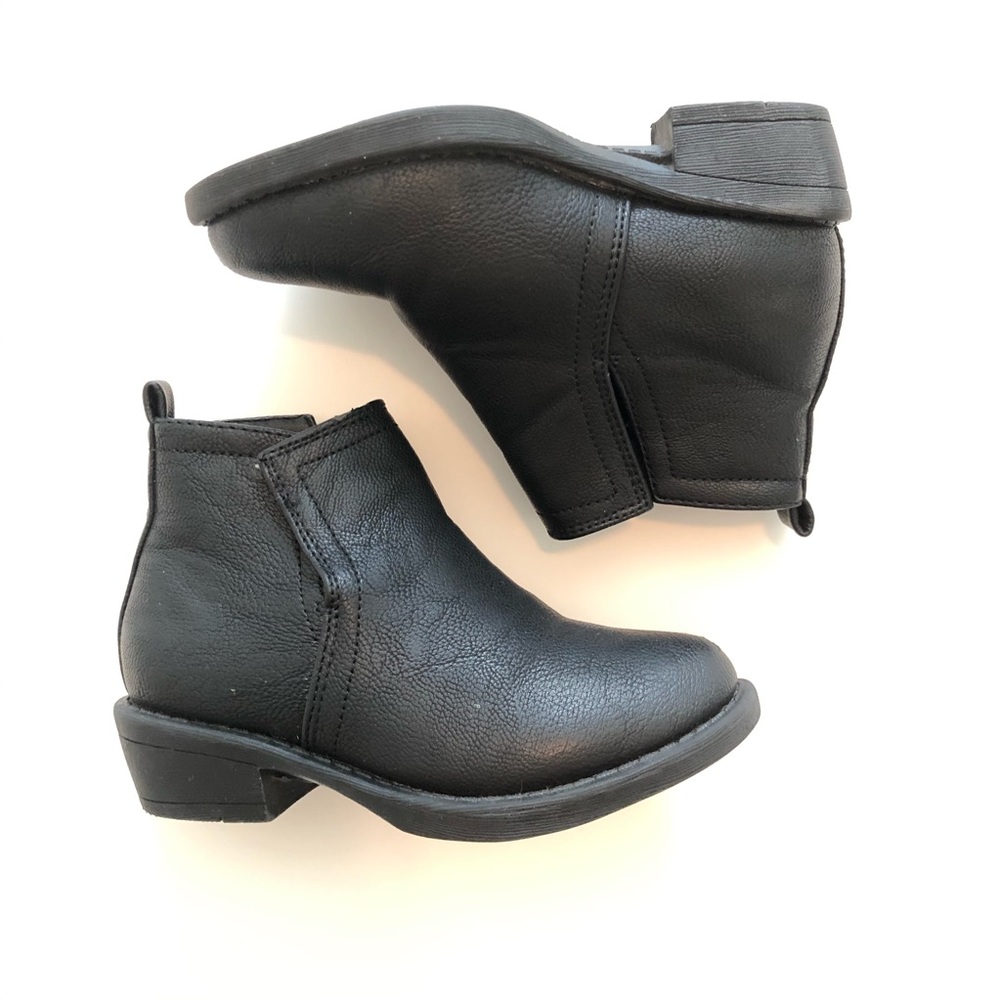 Fabkids Black Toddler Ankle Boots (7C)